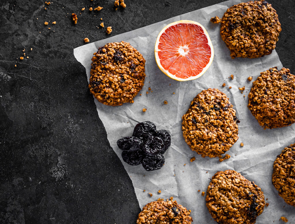 Florida Grapefruit And California Prunes Oatmeal Cookies